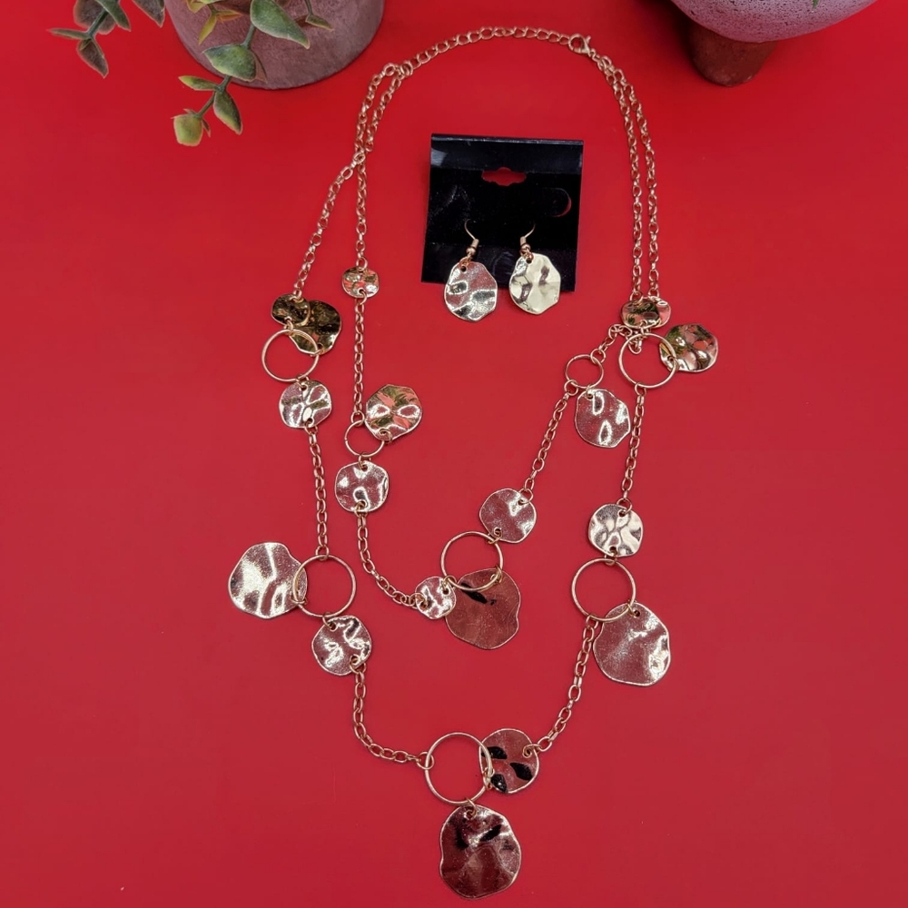 Costume necklace & earings